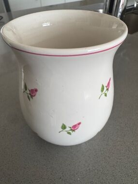 Telflora Porcelain Small Rosebud Vase